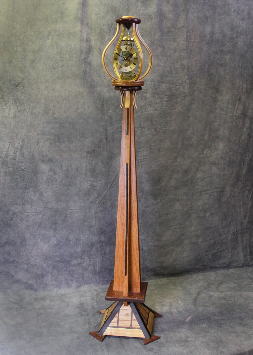 FLOOR CLOCK W.S. Woodmasters